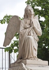 Engel, Statuen und Figuren